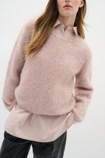 Pull Jetra- In Wear