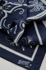 Foulard carré - OUI